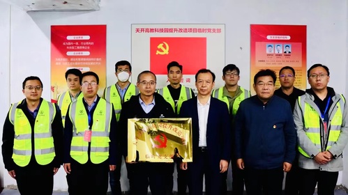 e06acbbf-d41d-452d-8a49-607e74d902bf